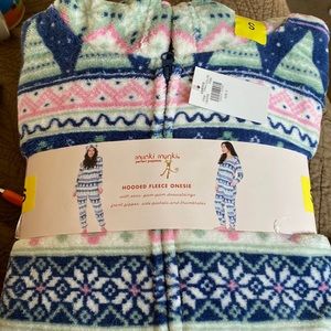 Munki Munki Hooded Fleece Onesie pajamas Women’s Small NWT